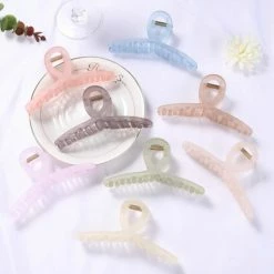 LUCKY PLANET HAIR CLAW CLIP HOME + GIFTS