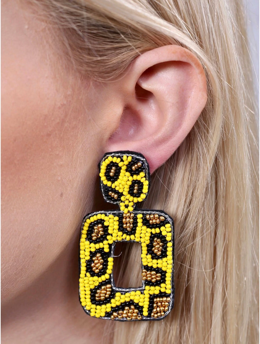 CAROLINE HILL JEWELRY FIERCE LEOPARD BEADED EARRING 5 CAROLINE HILL JEWELRY FIERCE LEOPARD BEADED EARRING