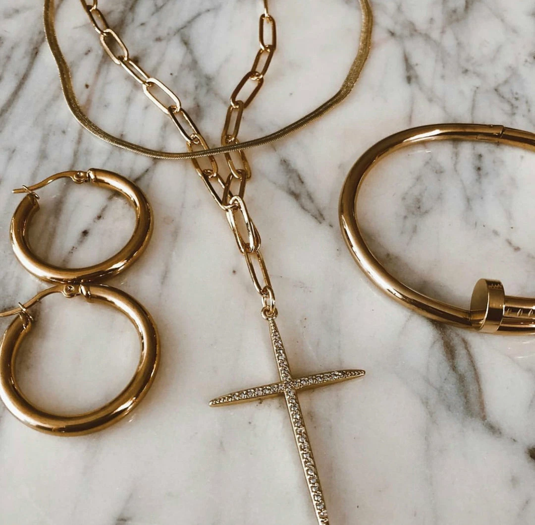 KRISTALIZE JEWELRY ASH CROSS NECKLACE JEWELRY 2 KRISTALIZE JEWELRY ASH CROSS NECKLACE JEWELRY