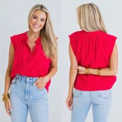 KARLIE WHAT'S NEW RED VNECK GAUZE TOP