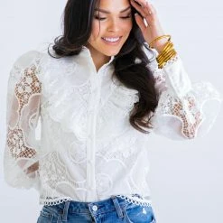 Karlie WHITE LACE RUFFLE TOP